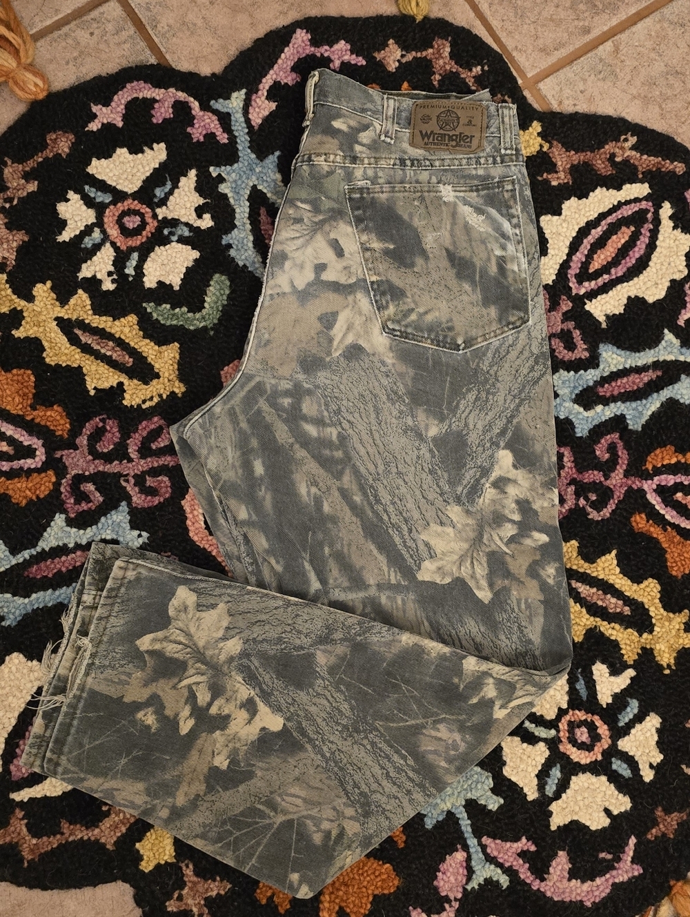 🔥🔥Wrangler Double Knee Y2k Camo Mossy Oak Jeans🔥🔥 Size 33W X 32L Skater Camo - Picture 8 of 8